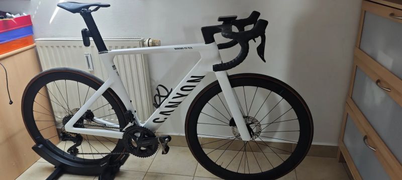 Canyon Aeroad CF SLX 7 Di2 , WATTMETR 