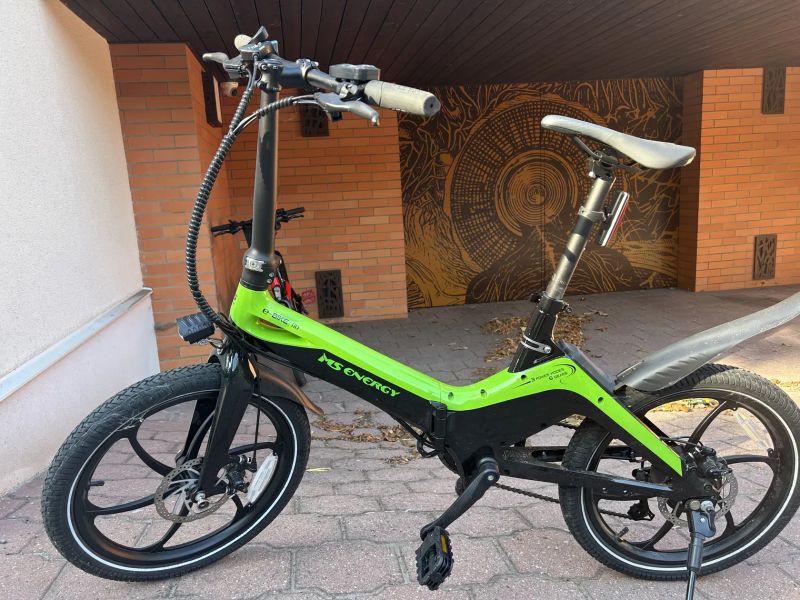 2 skládací elektrokola