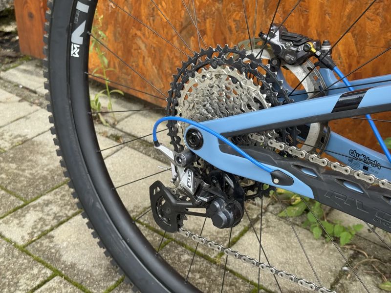 PIVOT TRAIL 429 XT/XTR