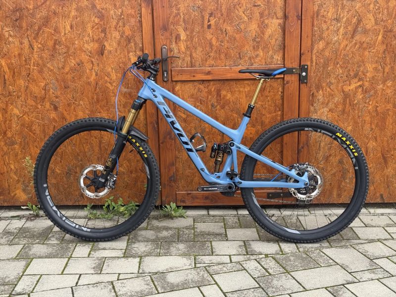 PIVOT TRAIL 429 XT/XTR