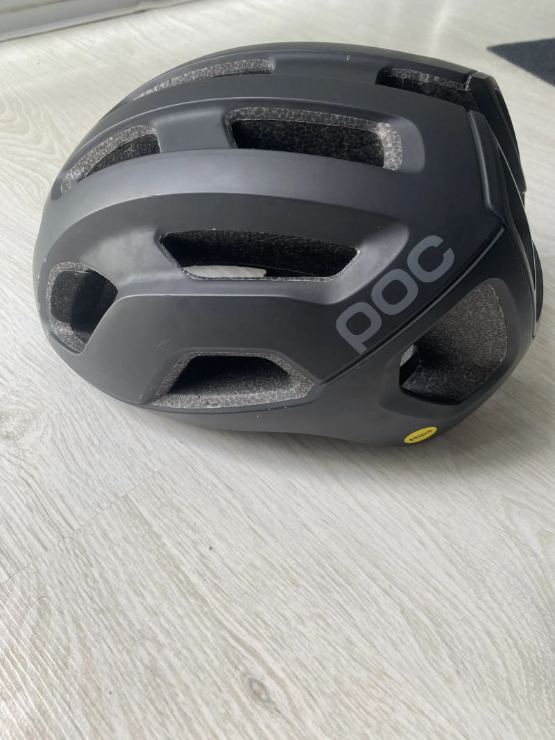 Přilba POC Ventral Air Mips