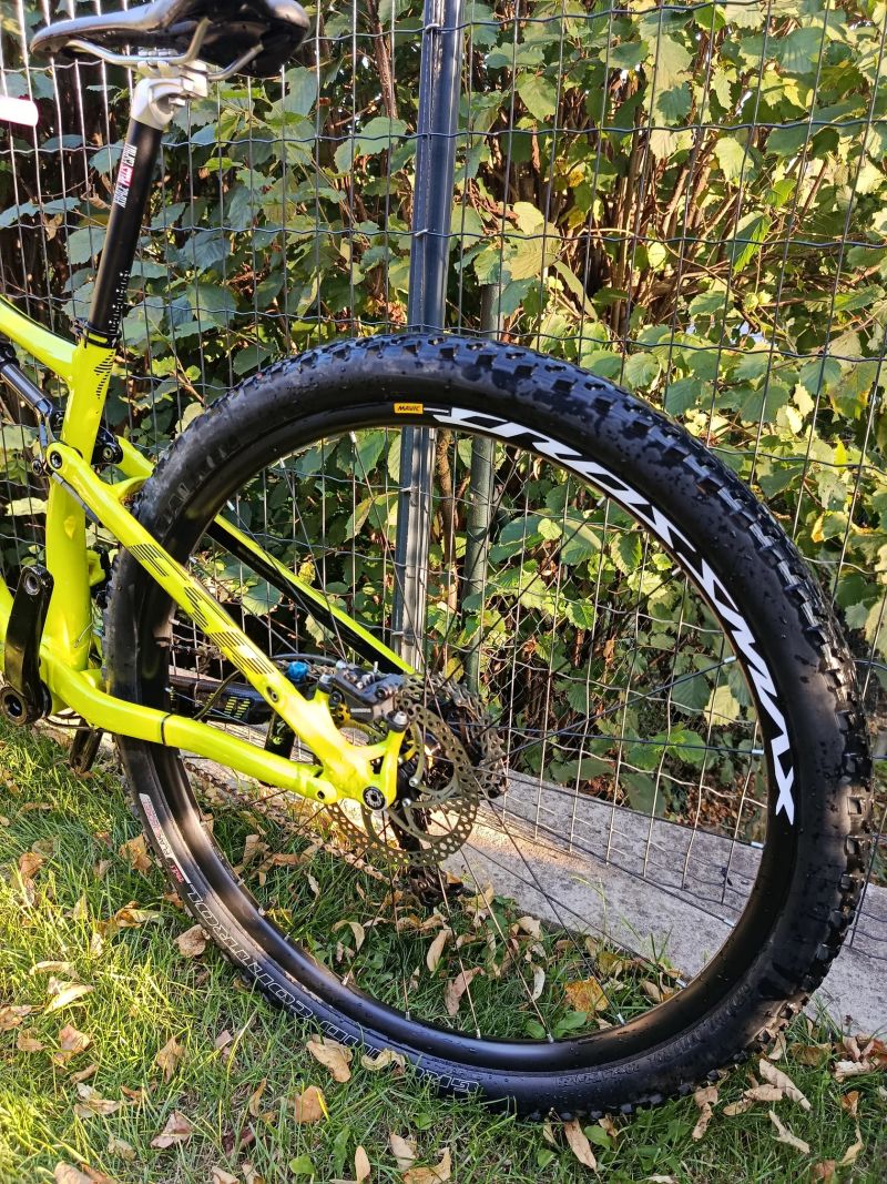 Specialized Epic, vel. S, 158 -168 cm