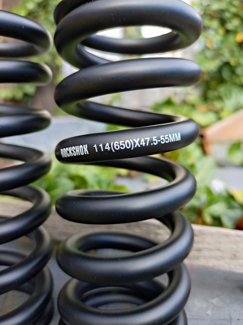 Pružiny rockshox, canecreek 450,650
