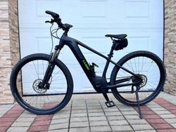 Cube REACTION HYBRID 500