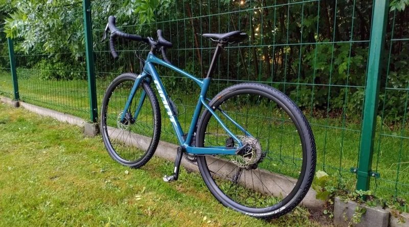 Giant Revolt GRX