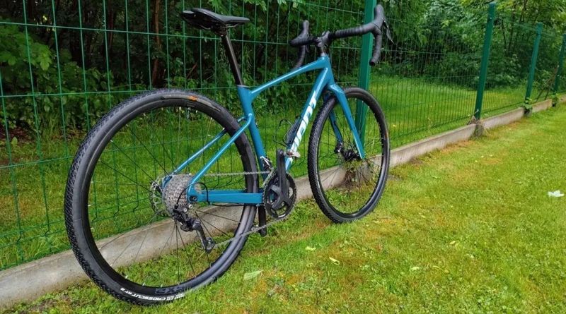 Giant Revolt GRX