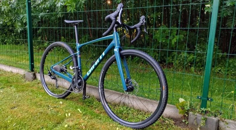 Giant Revolt GRX