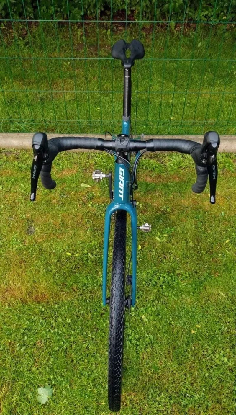 Giant Revolt GRX