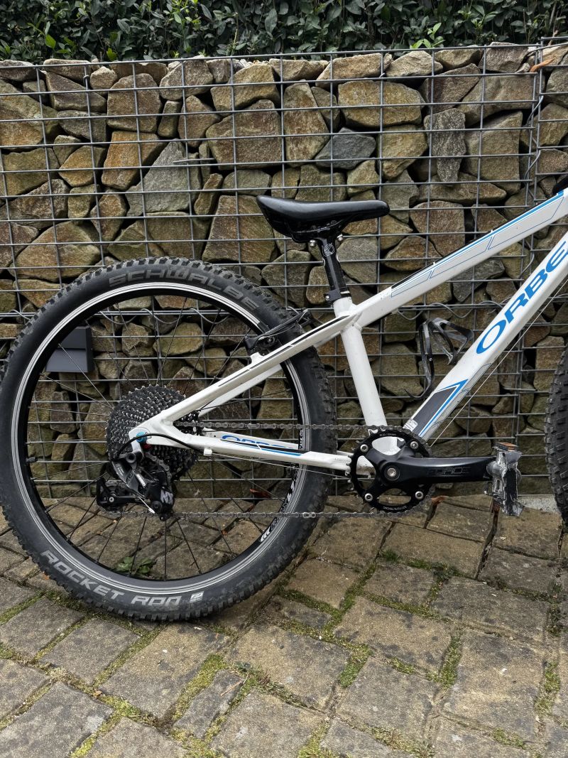 Prodám dětské závodní kolo Orbea – lehké, vyladěné, připravené na závody 🚴‍♂️