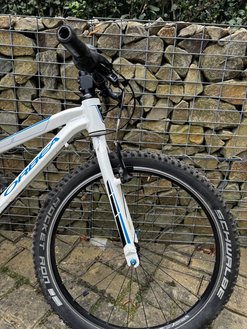 Prodám dětské závodní kolo Orbea – lehké, vyladěné, připravené na závody 🚴‍♂️