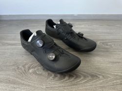 Silniční tretry Specialized Ares 2, vel. 45