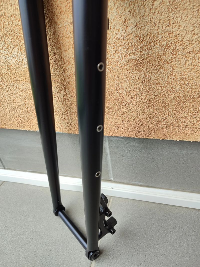 Pevna vidlica Identiti Xct2 MTB Boost Disc 29" + packeta Zdarma