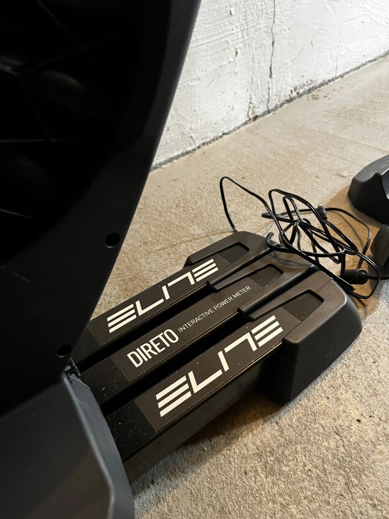 Cyklotrenažér Elite Direto+ s powermetrem - TOP STAV - ZÁRUKA