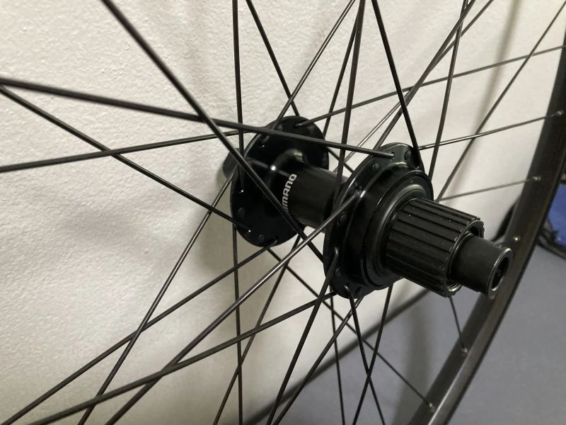 Zapletená kola WTB ST i23, MicroSpline, Boost 29"