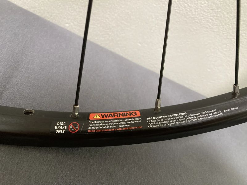 Zapletená kola WTB ST i23, MicroSpline, Boost 29"