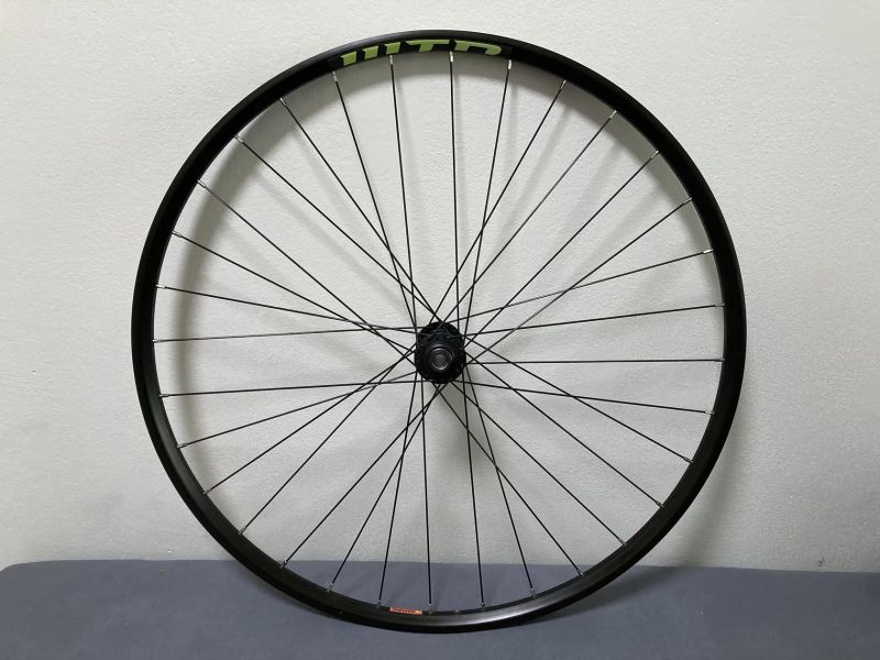 Zapletená kola WTB ST i23, MicroSpline, Boost 29"