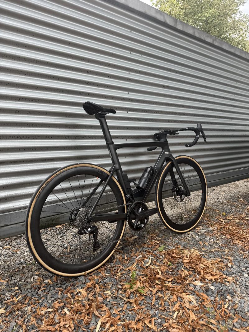 BMC Timemachine road 01 - Ultegra Di2 12s