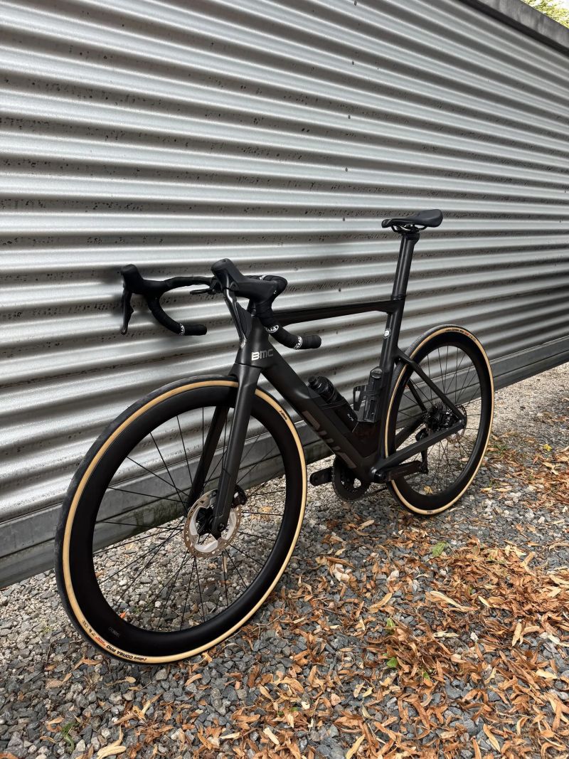 BMC Timemachine road 01 - Ultegra Di2 12s