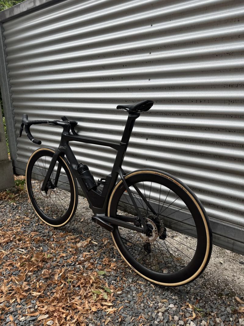 BMC Timemachine road 01 - Ultegra Di2 12s