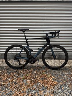 NOVÝ Bulls Alpine Hawk - Ultegra Di2 12s, záruka