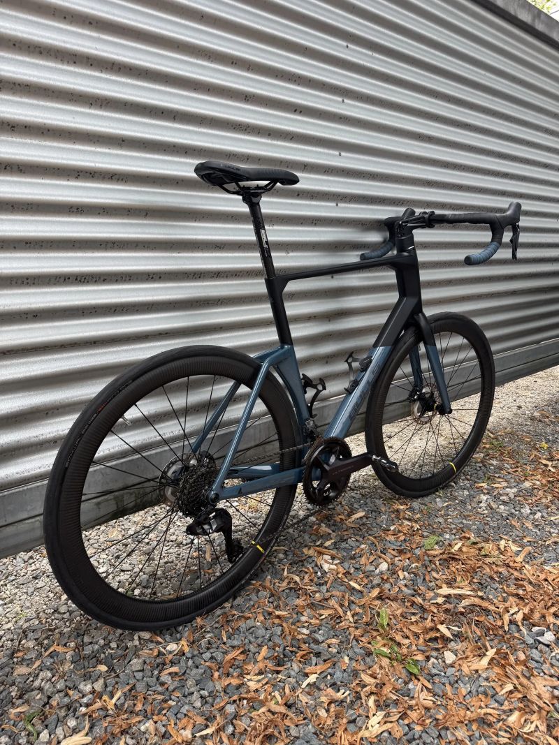 NOVÝ Bulls Alpine Hawk - Ultegra Di2 12s, záruka