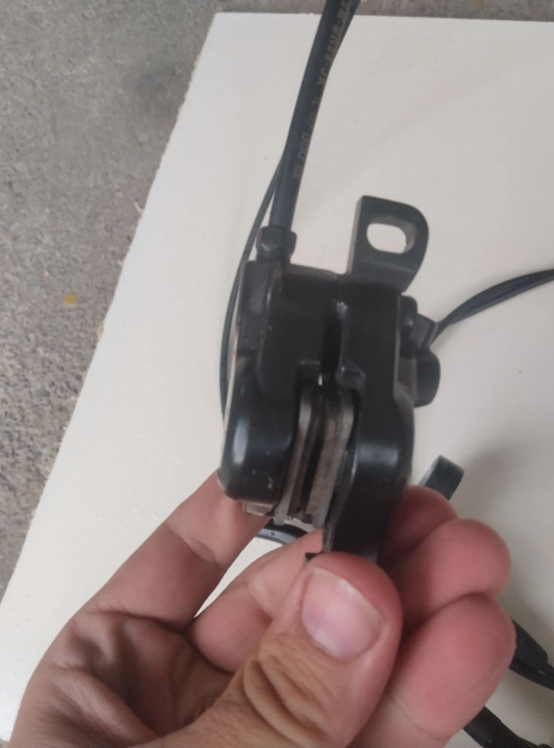 Brzdy Shimano BR-MT 410