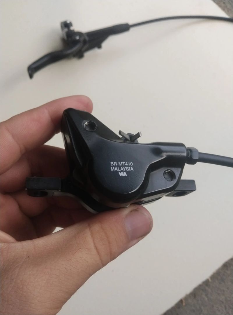 Brzdy Shimano BR-MT 410