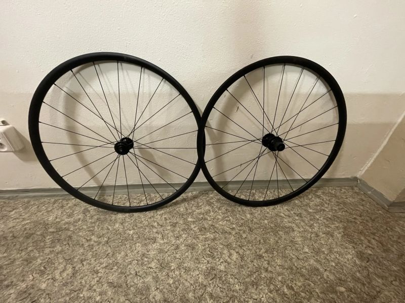 DT SWISS R470