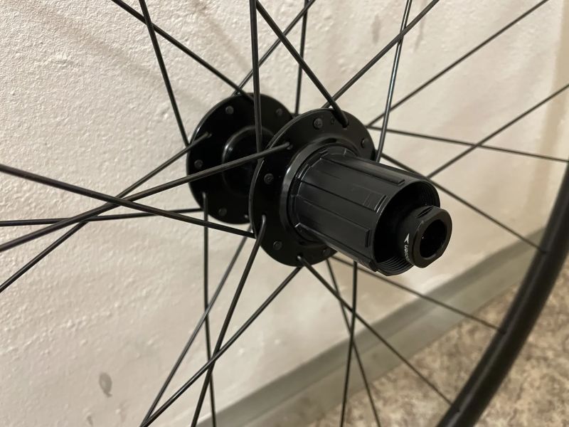DT SWISS R470