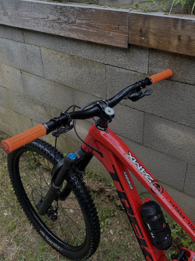 Trek Slash 7 2023