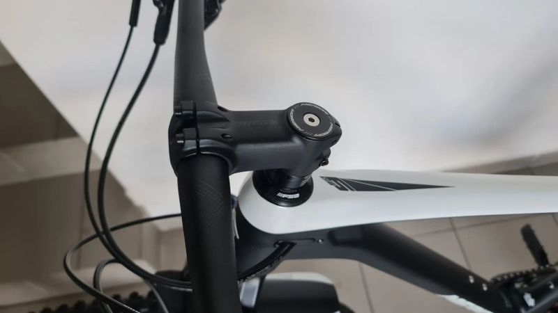 Merida BIG.NINE 7000 - TOP STAV