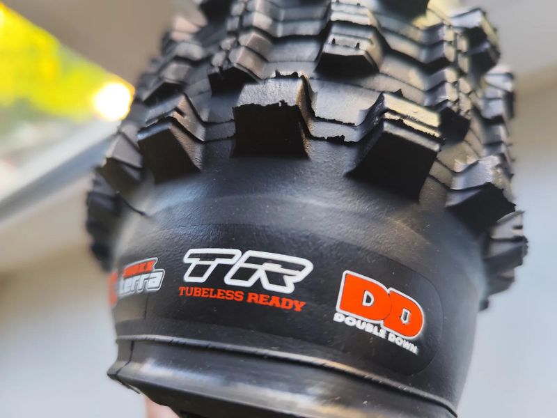 Maxxis Minion DHR II 29x 2.4 pro enduro, sjezd