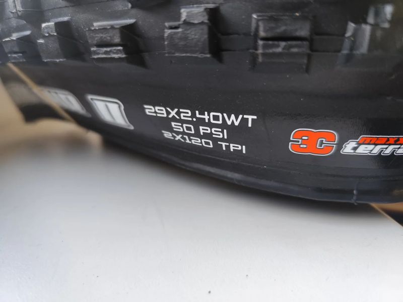 Maxxis Minion DHR II 29x 2.4 pro enduro, sjezd