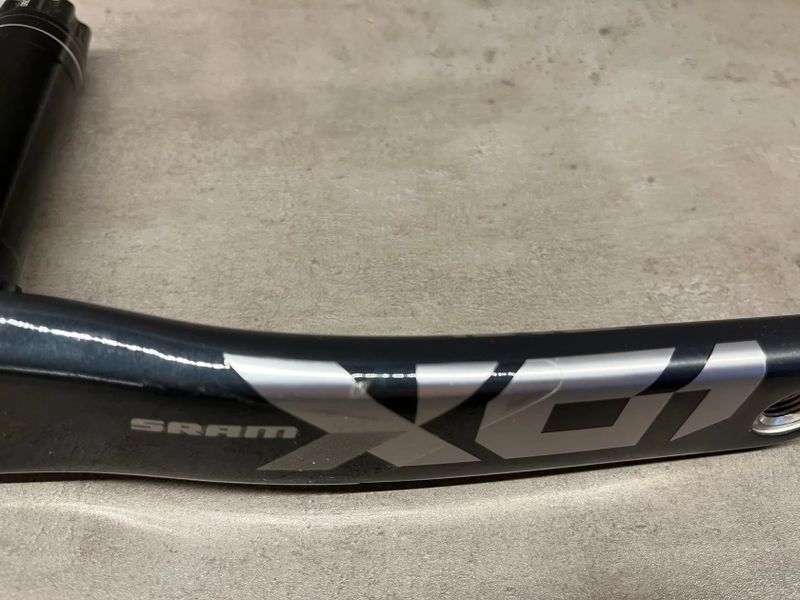 Sram karbonové kliky SRAM X01 Eagle Carbon - osa DUB Wide, 55mm CL, délka 175 mm, 34 zubů 
