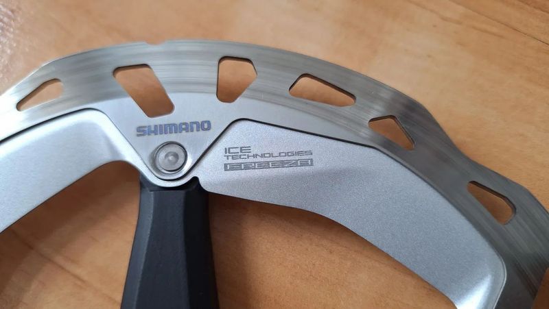 Brzdové kotouče Shimano XT centerlock