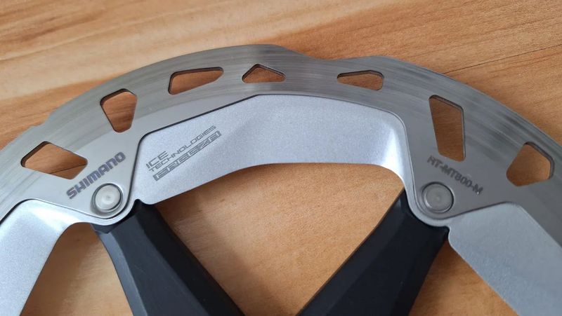 Brzdové kotouče Shimano XT centerlock