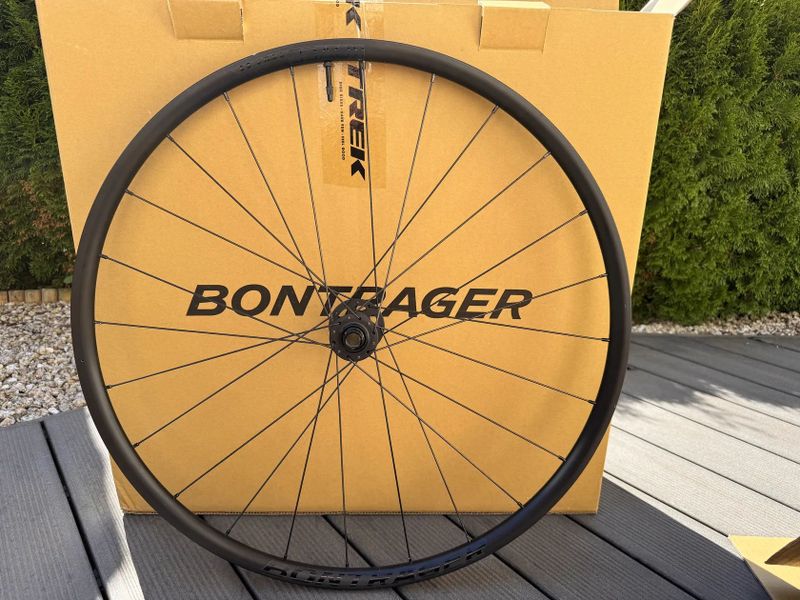 Kola Bontrager Kovee 25- 29" nová