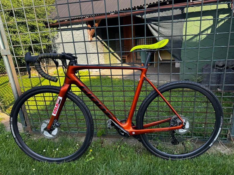 Giant TCX