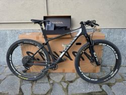 Exceed CF SLX PRO RACE 8.0 v hezkém stavu bez investic