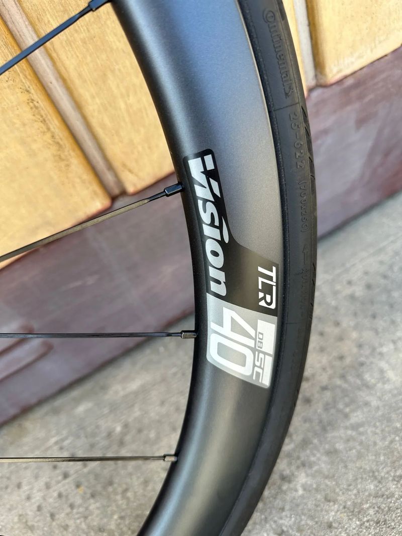 Vision by FSA 28" SC 40 Disc Clincher 11- Shimano carbon