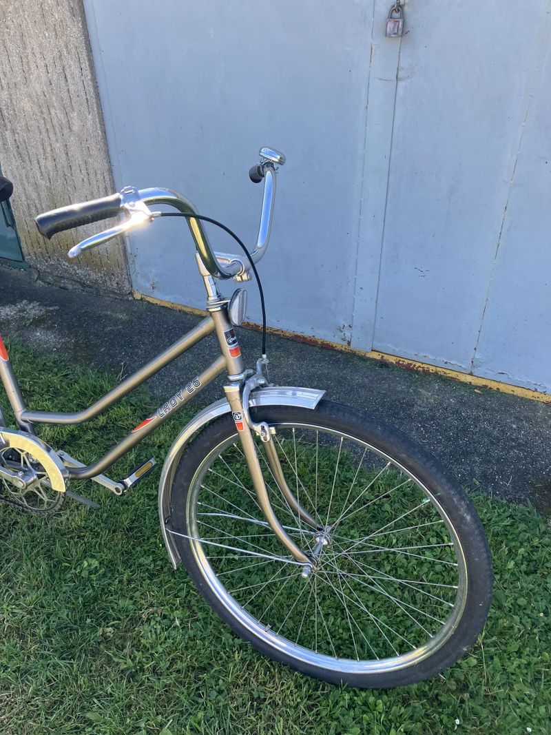 Městské dámské kolo Lady 26