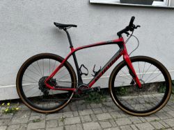 Specialized Sirrus Pro Carbon Disc