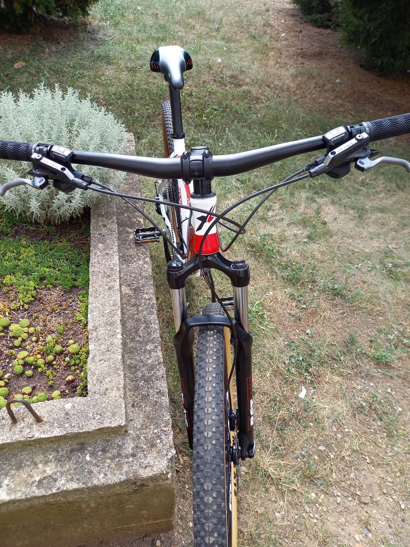 MRX 29