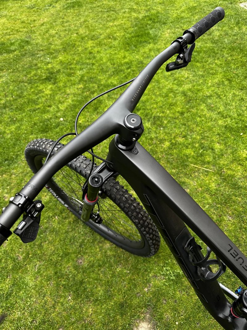 Trek Top fuel 9.9