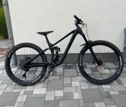 Cube stereo 170 velikost m