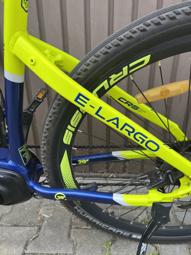 Crussis E-Largo 7.7