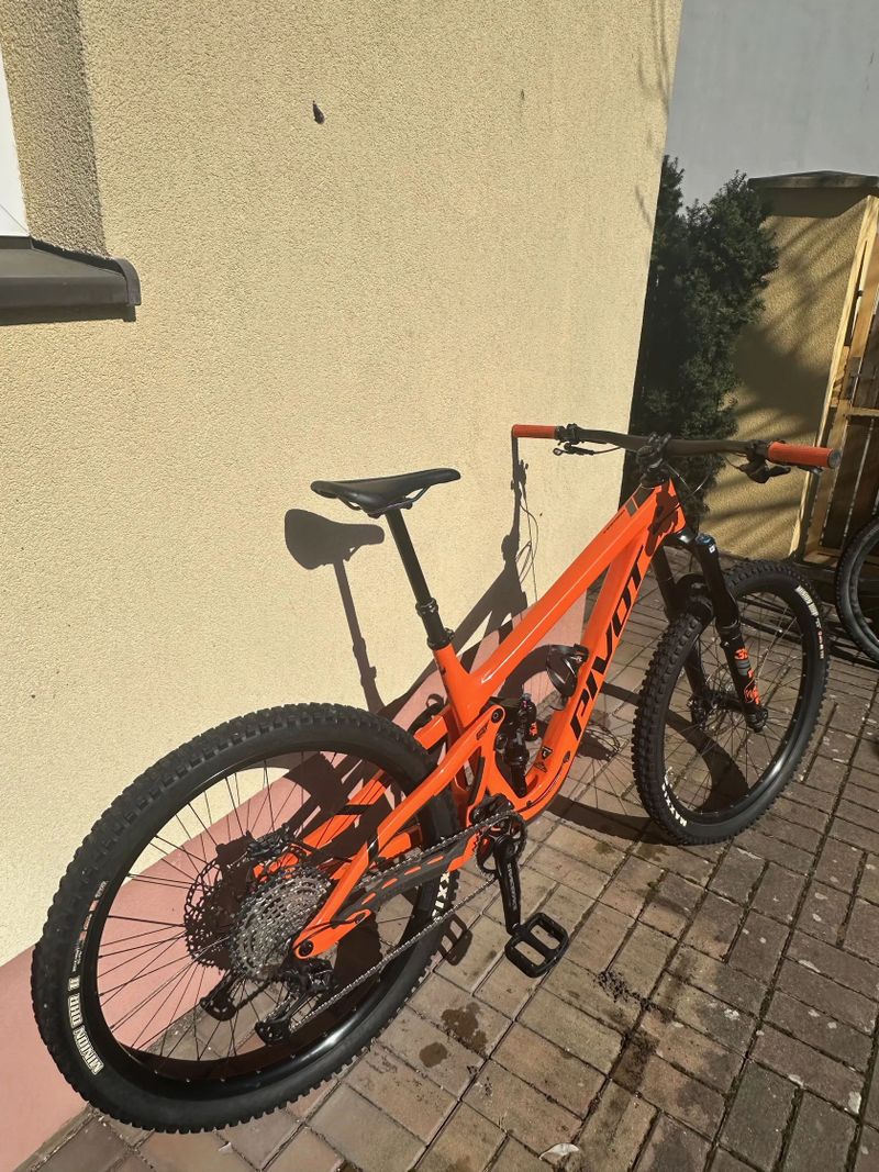 Pivot Cycles FIREBIRD 29 RACE XT AIR