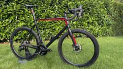 Colnago V3, Ultegra Di2 - 12 speed, karbonová kola - předváděcí kola