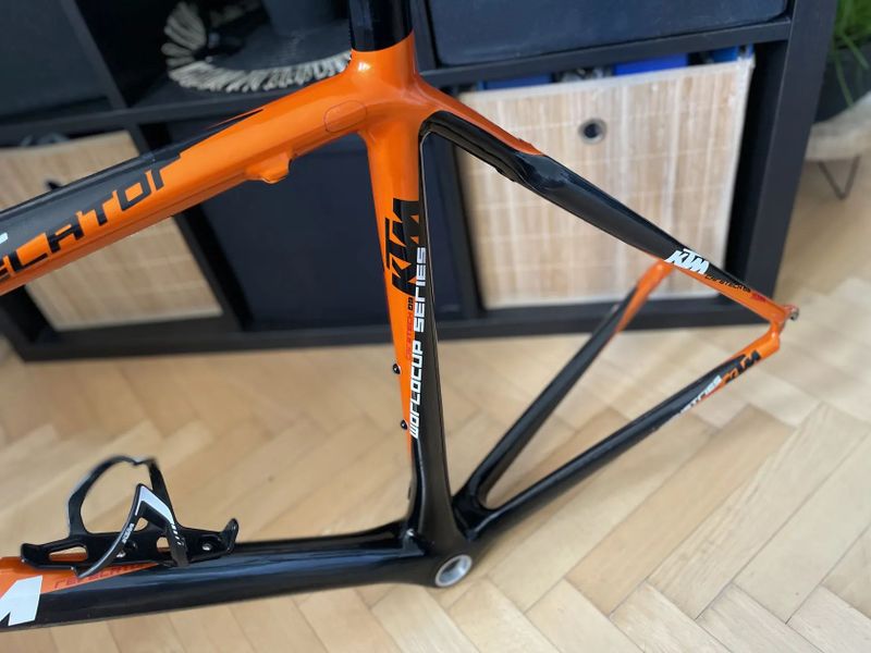 KTM Revelator Presitge World Cup / vel.55 / rámová sada Di2