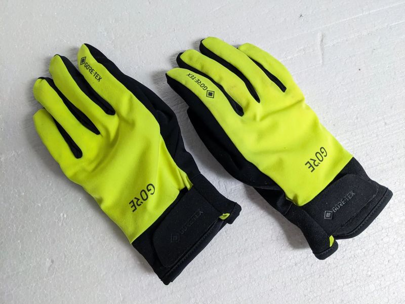 Cyklistické zimní rukavice Gore C5 Gore-Tex Thermo Gloves neon yellow / black